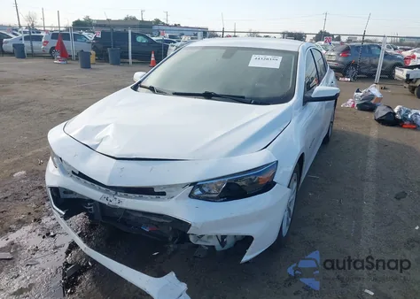 2018 Chevrolet Malibu Lt z USA, uszkodzony, nr VIN 1G1ZD5ST7JF189575